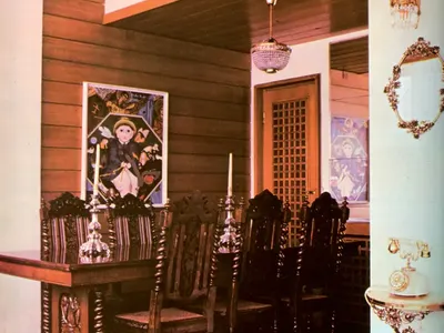 Лили занесе старите мебели в Кубрат ( Уникални снимки)