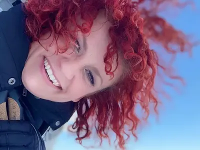 Люси Дяковска крие новата си любовница (Снимка)