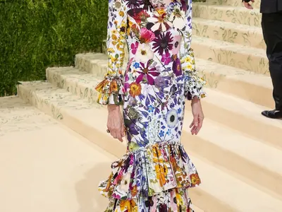 Лорд Евгени Минчев: Лейди Гага замени палтата от пържоли с друг кич, Гери Никол - в „бодито на изгряващото слънце“, и още + СНИМКИ