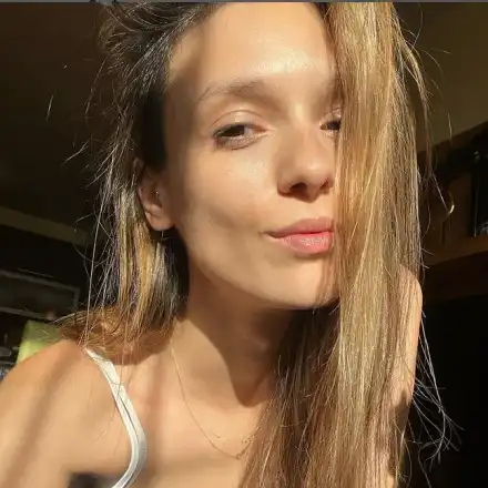 Луиза Григорова съсипа косата си, мъжът й я харесва и без гъста грива