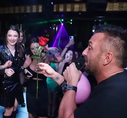 Мацките на Ергена в пиянска вакханалия с Коцето (Снимки)