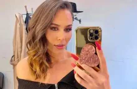 Маги Джанаварова се подсили със силикон (Снимка в галерията)