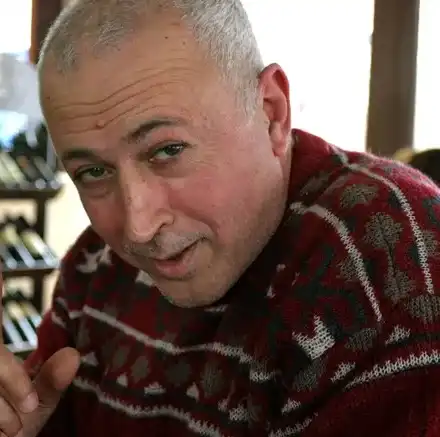 Максим Генчев: Владиката Николай ме изхвърли с полиция от църква в Калофер