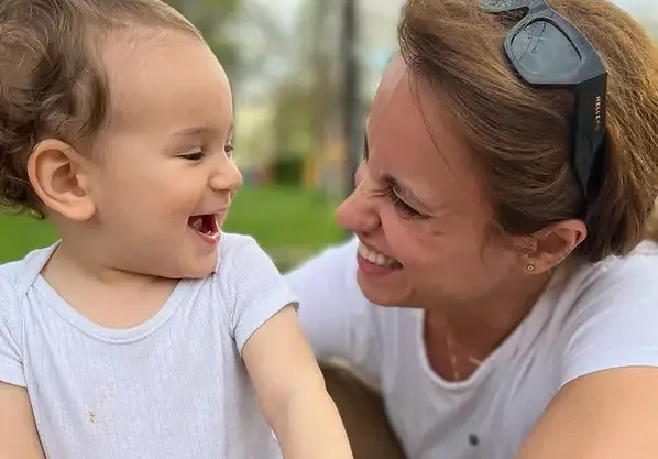 Малкият син на Радина Кърджилова проходи