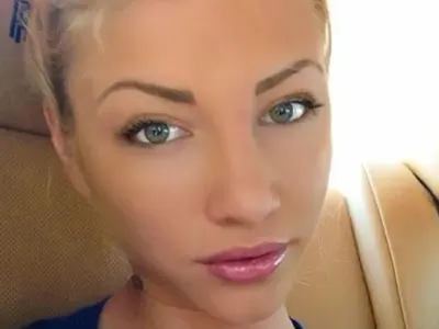 Малкото коте на Божинов чака бебе (Снимка)