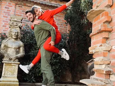 Мамин Сашко натиска за бебе втората си жена