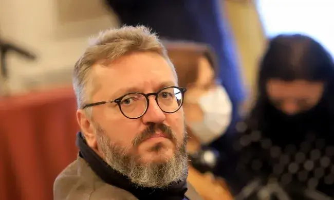 Мартин Карбовски се натиска за кмет на София