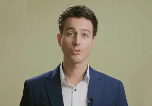 Министър Наско разделен с жена си