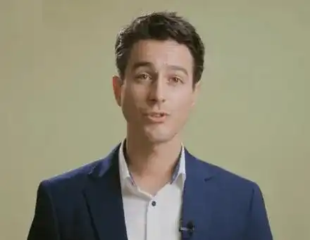 Министър Наско разделен с жена си