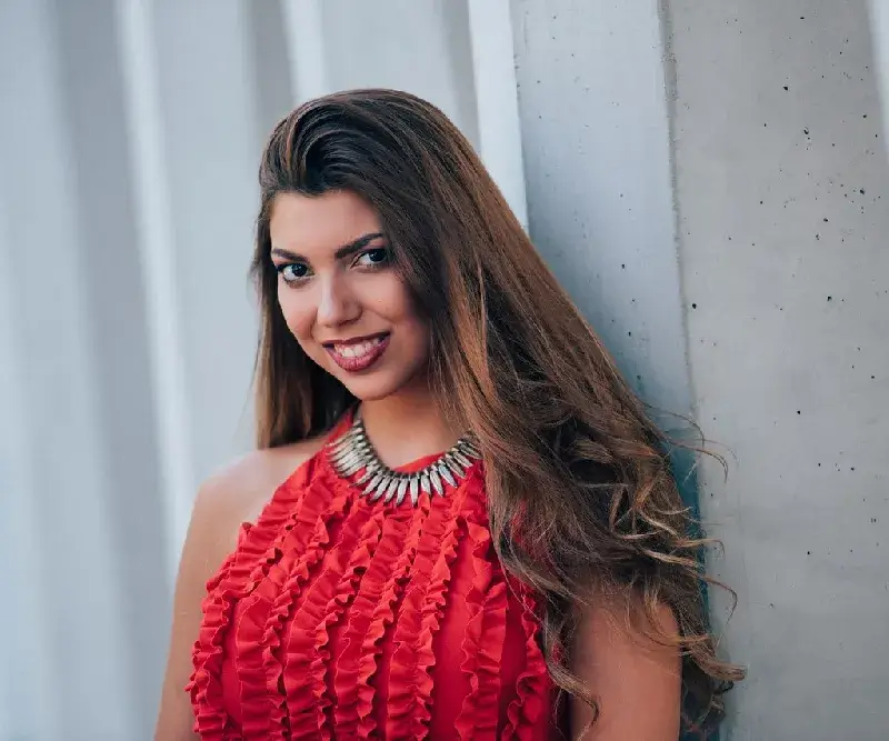 Наша миска раздава мартеници на „Топ модел на света“