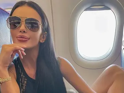 Отварачката заголи гръд на рождения ден на мъжа си Миро Дзвера