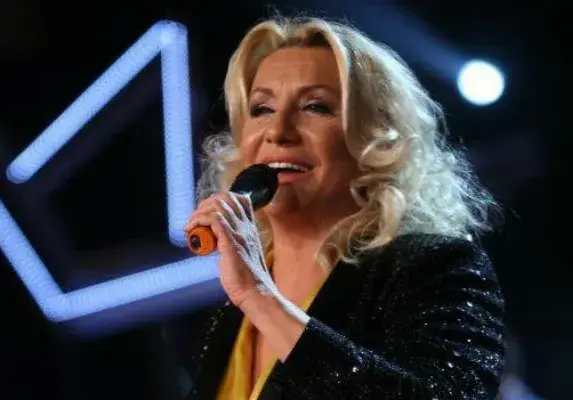 Ромски крал дал 80 бона бакшиш на Весна Змиянац в столична кръчма