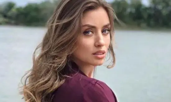 Саня Борисова най-после има нов мъж (Папарашки снимки)