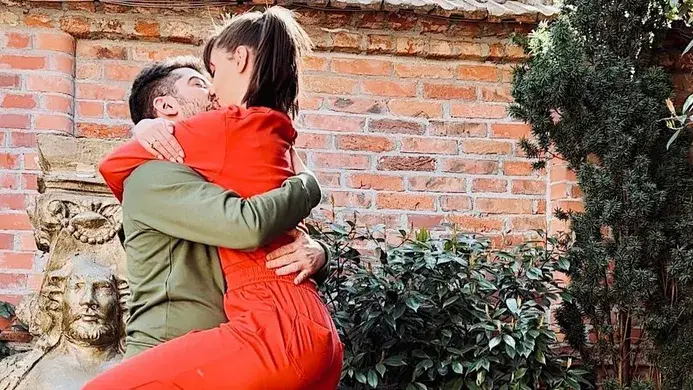 Сашо Кадиев награби гаджето (Палави снимки)