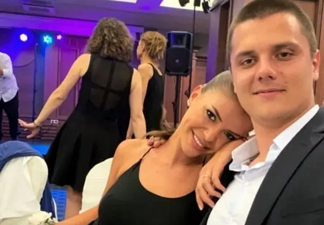 Синът на Бай Миле стана баща! Годеницата му Моника го дари със син (Първи снимки)