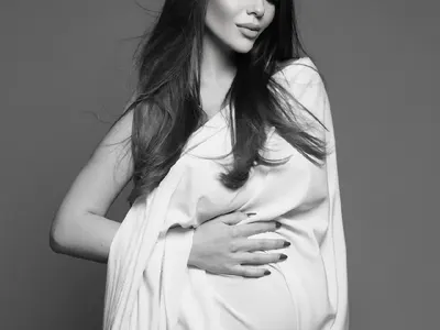 Синът на Бай Миле стана баща! Годеницата му Моника го дари със син (Първи снимки)