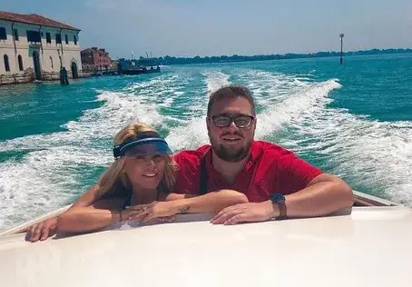 Светлана Гущерова кръщава третото си дете на мъжа си