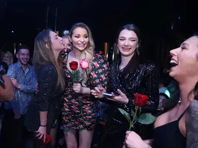 Участничките в Ергенът купонясват след шоуто