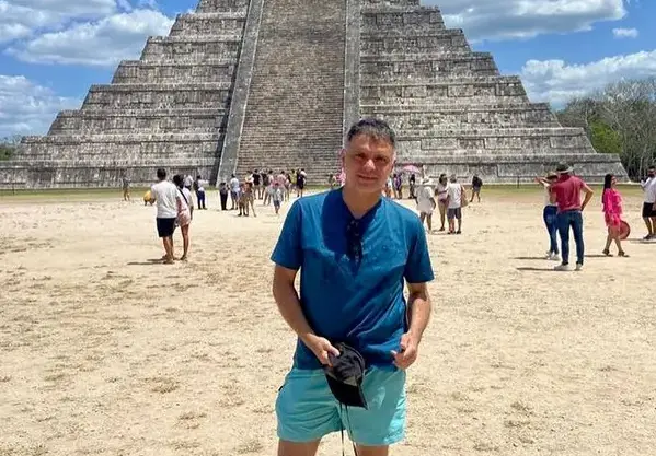 Васко Василев разпуска в Мексико