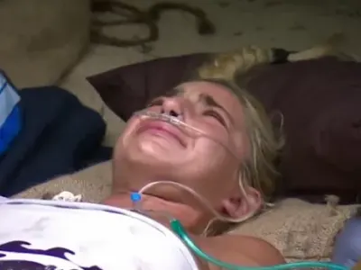 Змия ухапа Мила в Сървайвър