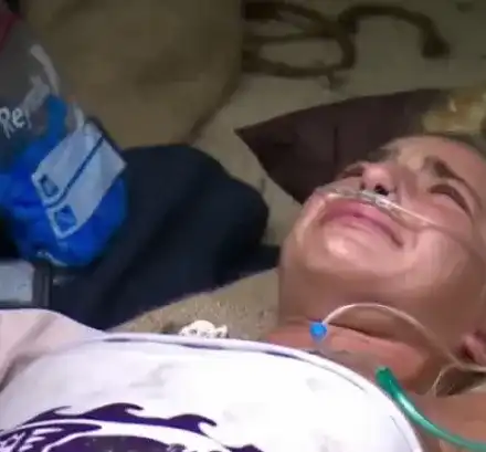 Змия ухапа Мила в Сървайвър