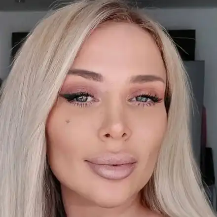 50 бона за тунинг пръсна врачката на попфолка (Снимки)