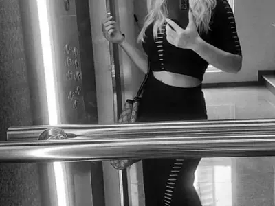 50 бона за тунинг пръсна врачката на попфолка (Снимки)