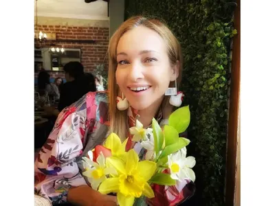 Алекс Раева крие мъжа си! Показа му само гърба (СНИМКИ)