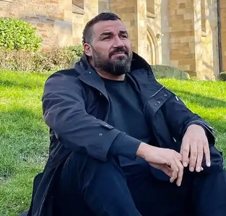 Азис натопен в схема с болни деца