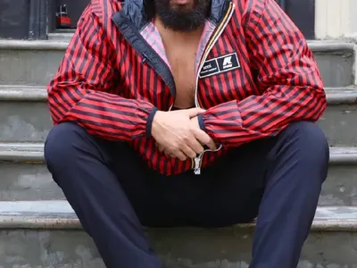 Азис с гадже на 50 години! Не обичали да ходят по дискотеки