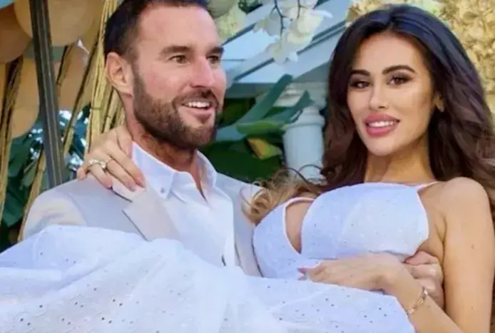 Честито! Филип Плейн стана татко