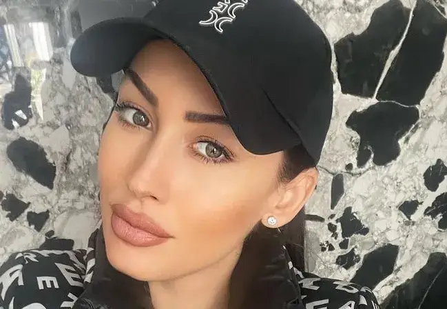 Джена не кръсти дъщеря си на свекървата, вижте какво странно име й измисли