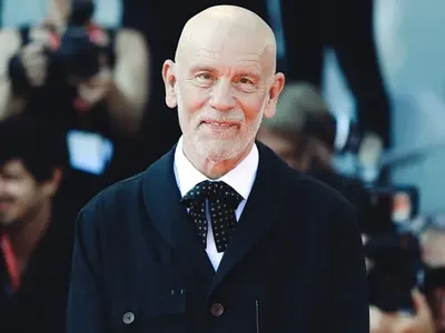 Джон Малкович ще играе в Народния театър