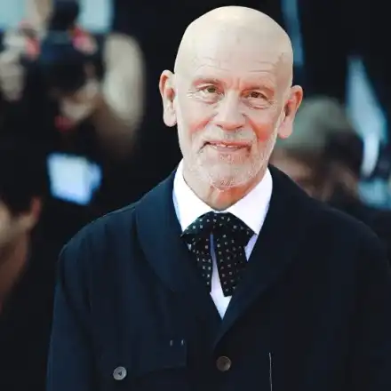 Джон Малкович ще играе в Народния театър