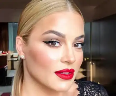 Фалшива Жени Джаферович в нета