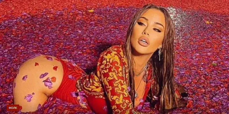 Гери-Никол заголи Д