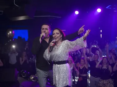 Грандиозно откриване събра участници от „Сървайвър“, „Ергенът“, „Фермата“  (СНИМКИ)