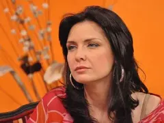 Жени Калканджиева: Достатъчно популярна съм, но моето време мина! (Две момичета от агенцията на миската участвали в „Ергенът“, снимки)