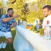 Коцето изпил  каса водка с  едно кюфтенце