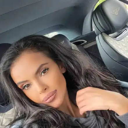 Мара Отварачката подкара джип за 300 бона