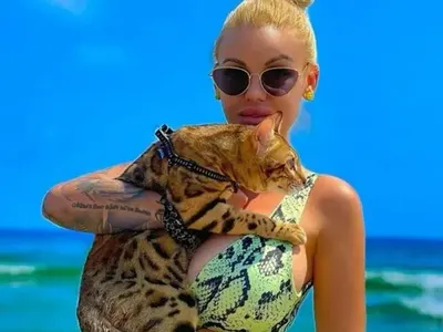 Най-големите бг балкони си намериха котето! Кристин: Бях готова да платя колкото трябва