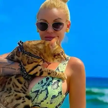 Най-големите бг балкони си намериха котето! Кристин: Бях готова да платя колкото трябва