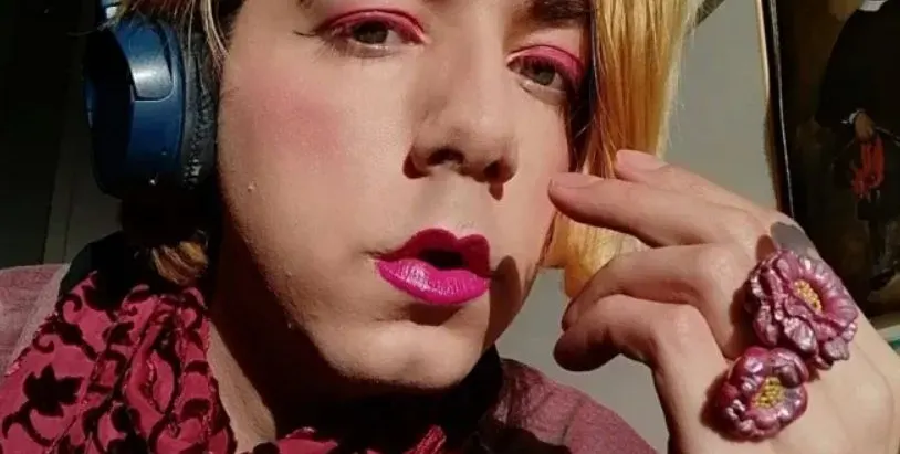 Най-известният наш джендър в Берлин прави партия