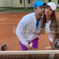 Ненчо Балабанов награби гореща тенисистка