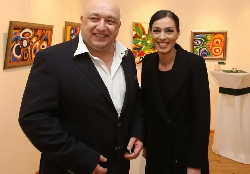 Няма време: Кралев и Виктория Петрова работят за бебе