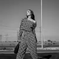 Николета Лозанова в близка среща със смок