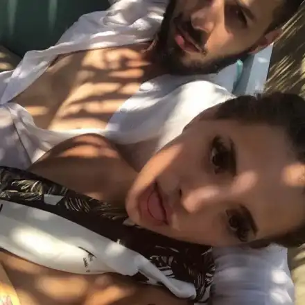 Папи Ханс грозно отряза бившата си Дара