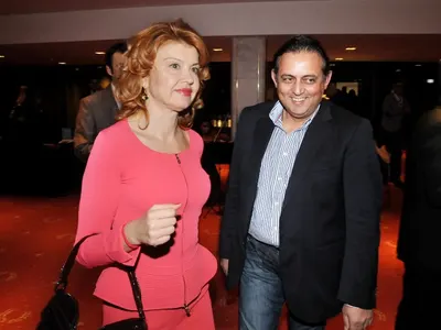 Първият мъж на  Гала се ожени тайно  за шефката на ДСК