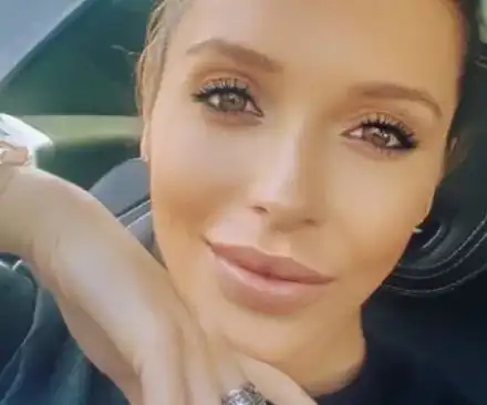 Щерката на Христо Стоичков залюби млад зъболекар