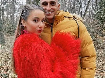 След като остана без гадже: Мишето излива душата си в стихове